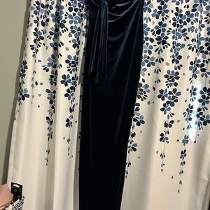 Elegant Navy Blue Velvet Dress